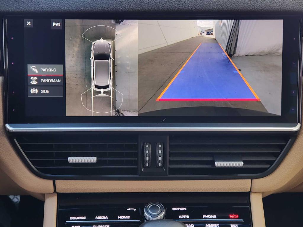 used 2019 Porsche Cayenne car, priced at $31,990