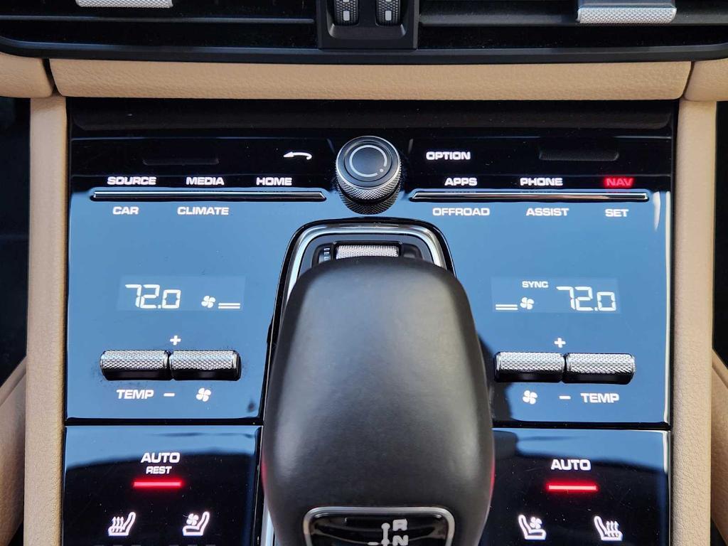 used 2019 Porsche Cayenne car, priced at $31,990