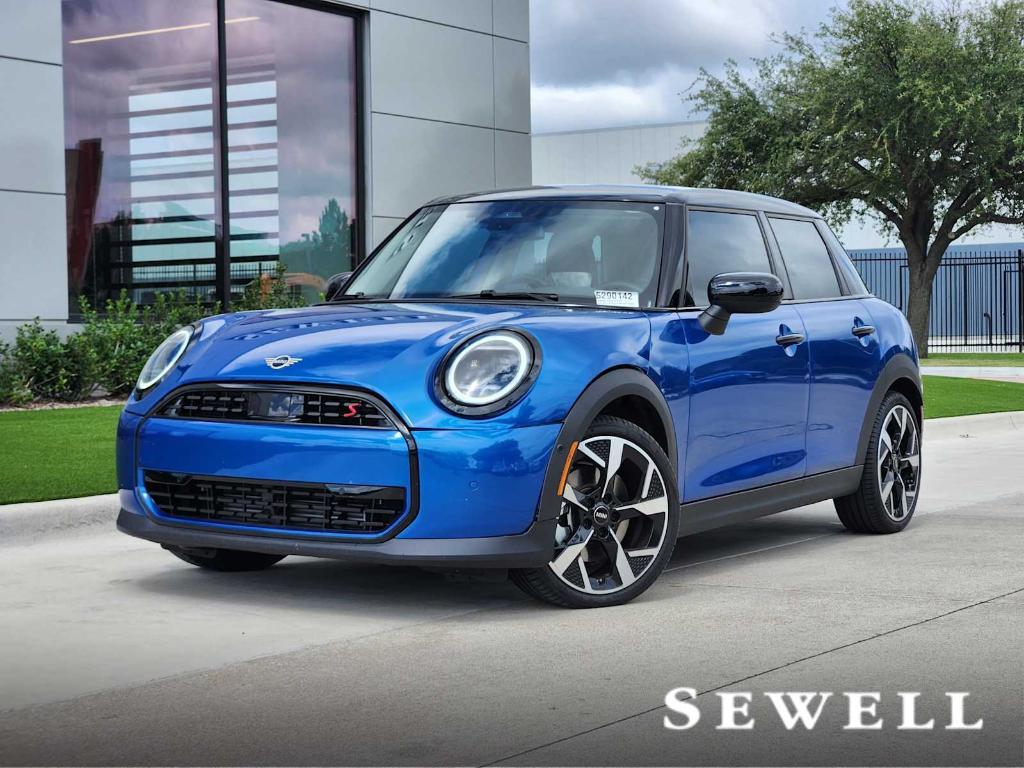 used 2025 MINI Hardtop car, priced at $31,595