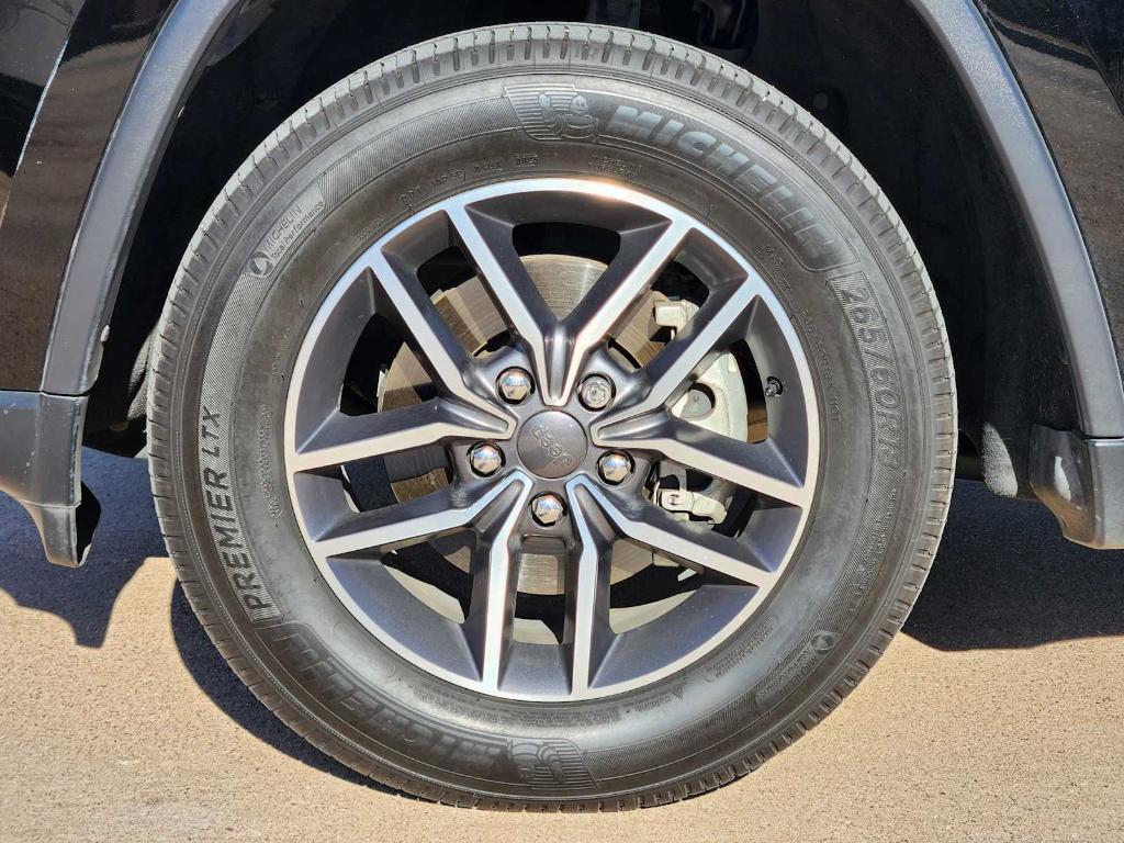 used 2020 Jeep Grand Cherokee car, priced at $18,991