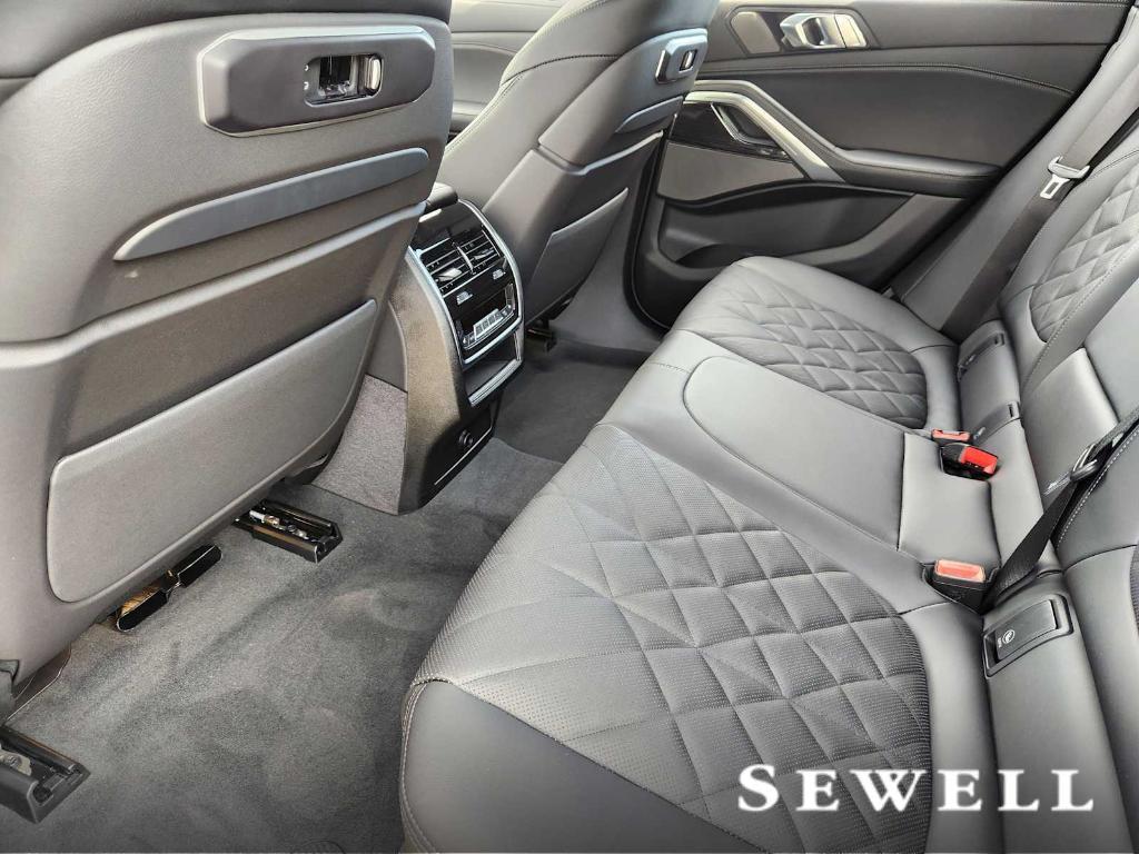 new 2026 BMW X6 car, priced at $91,125