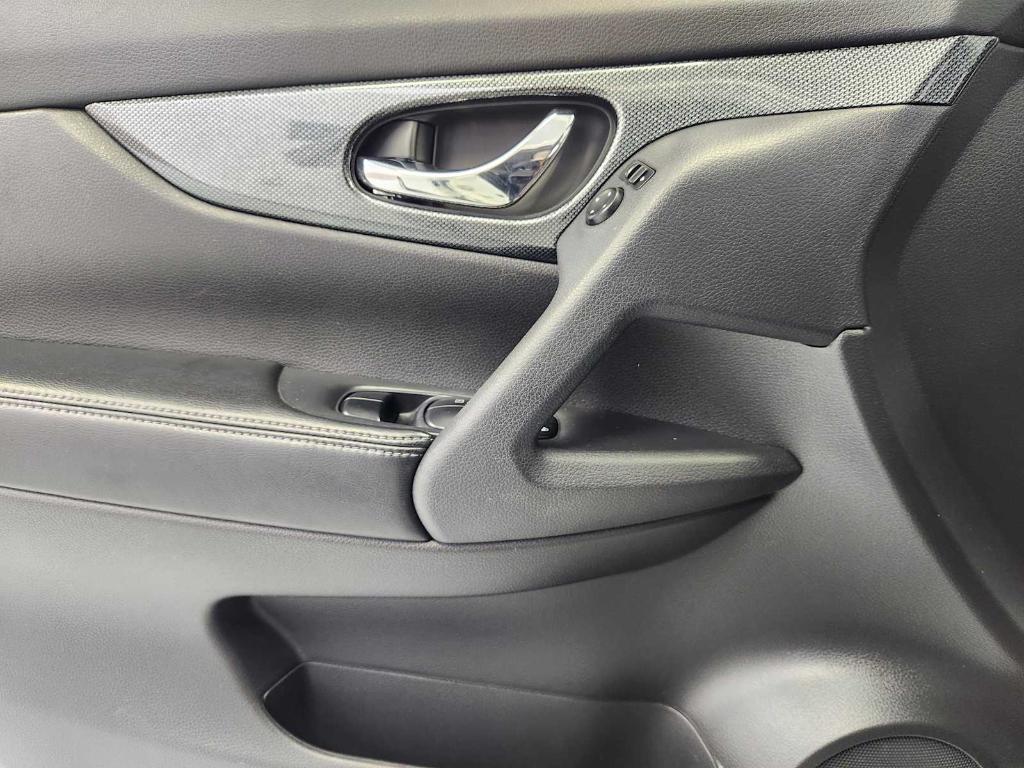 used 2015 Nissan Rogue car, priced at $13,990