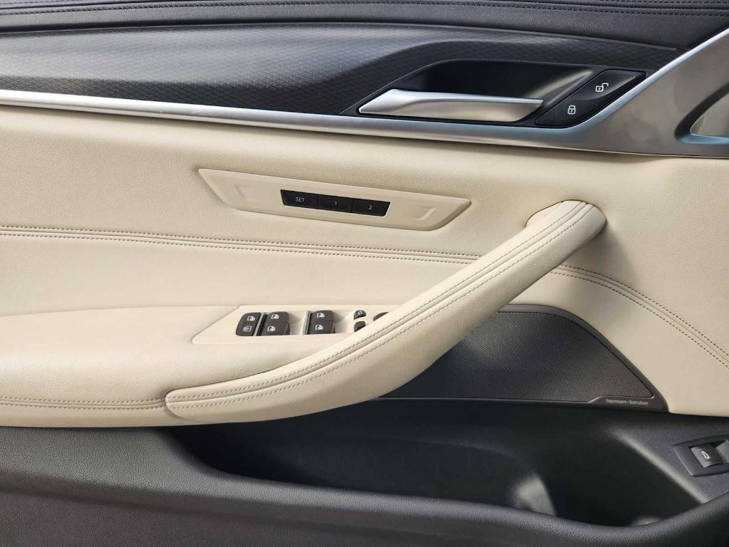 used 2023 BMW M550 car, priced at $48,406