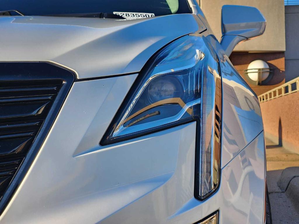 used 2018 Cadillac XT5 car, priced at $20,991