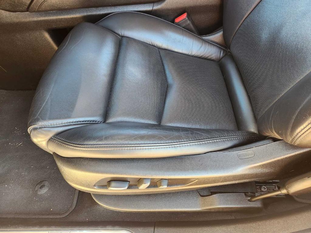 used 2018 Cadillac XT5 car, priced at $20,991