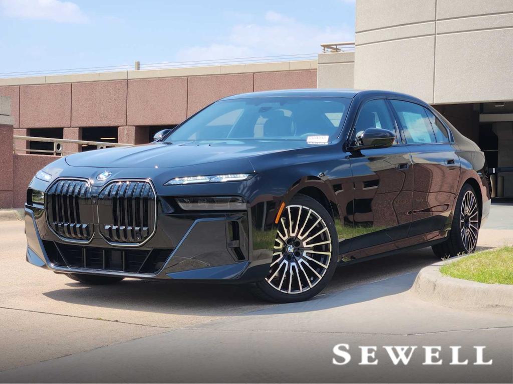 new 2025 BMW 760 car, priced at $136,925