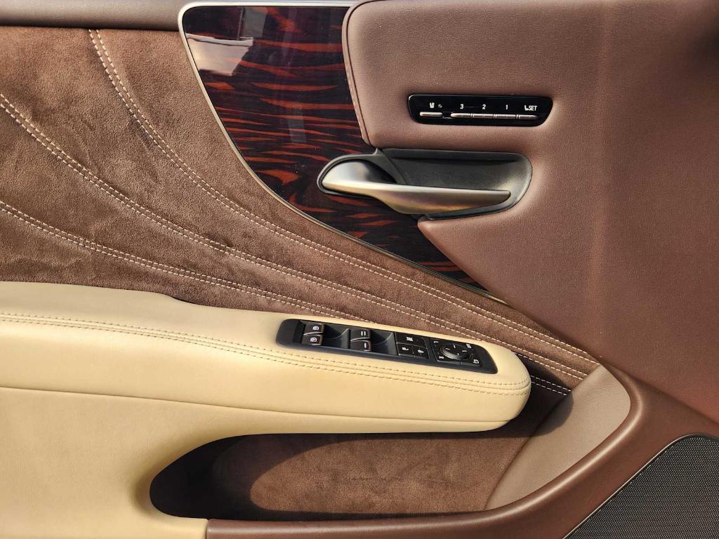 used 2018 Lexus LS 500 car, priced at $45,991