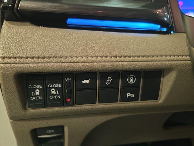 used 2023 Honda Odyssey car, priced at $38,995