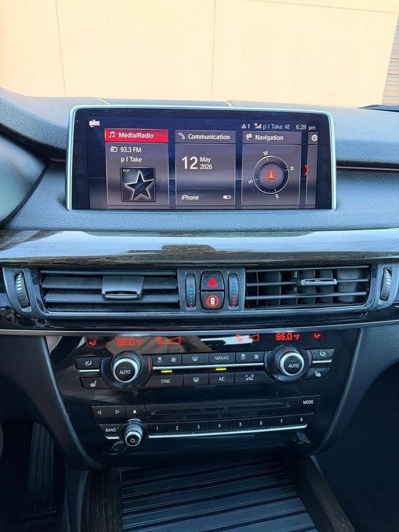 BMW X5 view 26