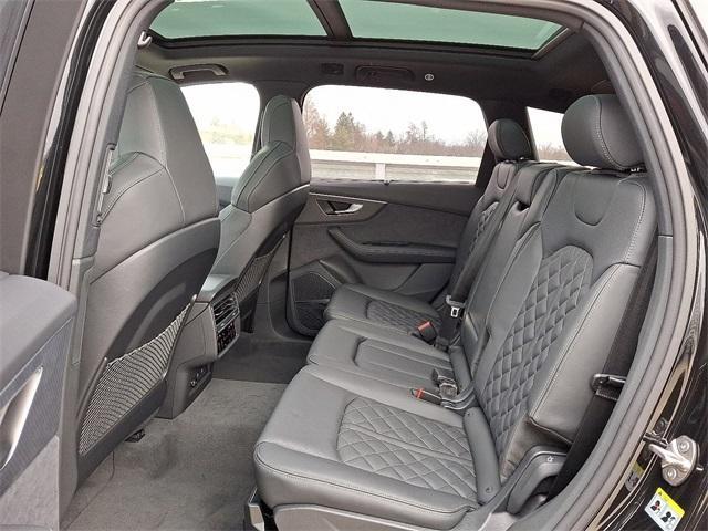 new 2026 Audi SQ7 car, priced at $102,955