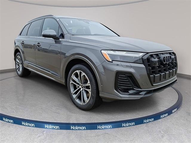new 2026 Audi Q7 car, priced at $68,445