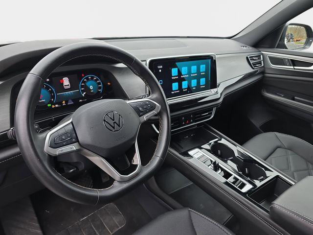 used 2025 Volkswagen Atlas Cross Sport car, priced at $29,499