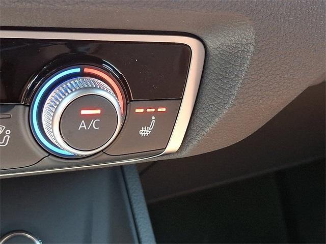 new 2025 Audi Q3 car, priced at $43,935