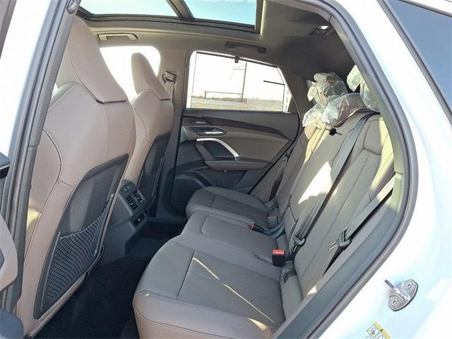 new 2025 Audi Q5 car, priced at $60,080