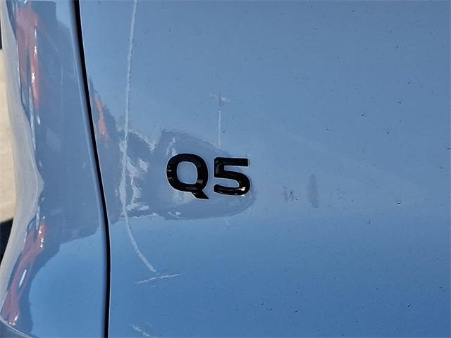new 2025 Audi Q5 car, priced at $60,080