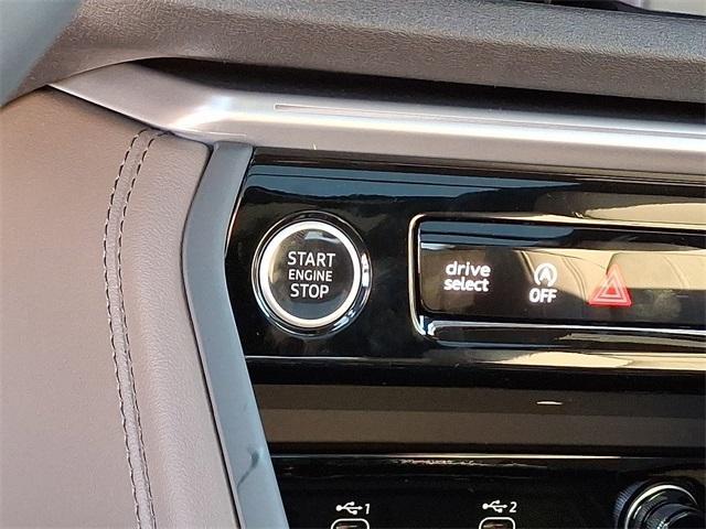 new 2025 Audi Q5 car, priced at $60,080