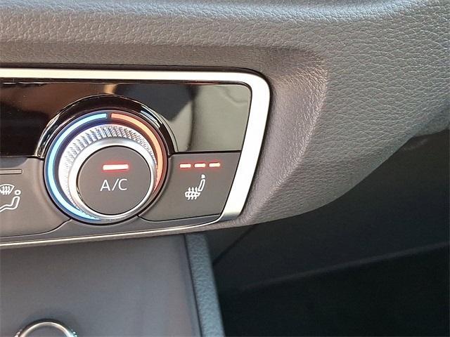 new 2025 Audi Q3 car, priced at $44,060