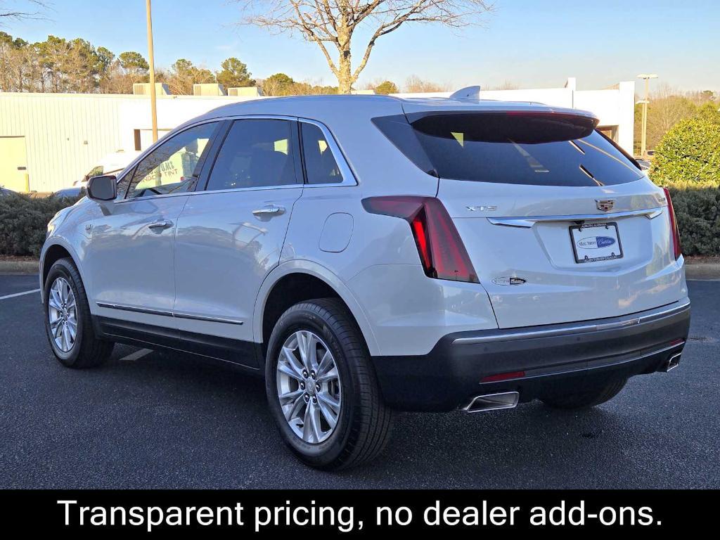 new 2025 Cadillac XT5 car, priced at $39,915
