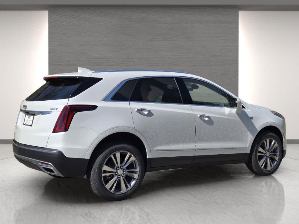 new 2025 Cadillac XT5 car, priced at $51,005