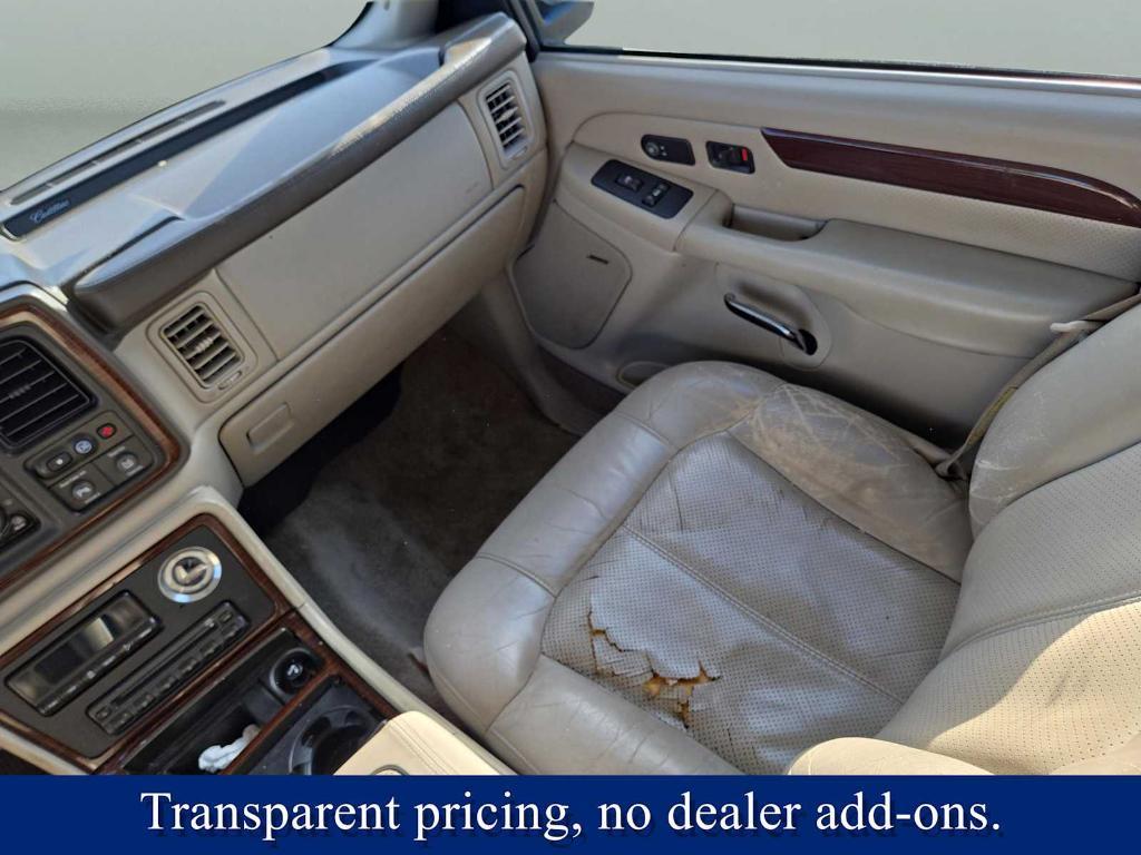 used 2002 Cadillac Escalade car, priced at $5,800