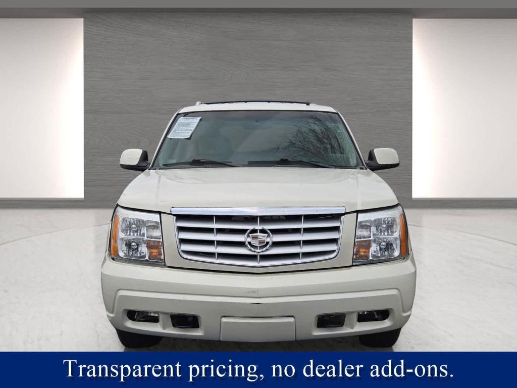 used 2002 Cadillac Escalade car, priced at $5,800