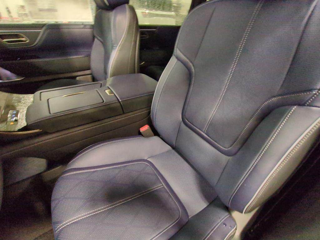 new 2026 INFINITI QX80 car, priced at $91,696