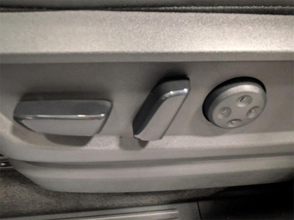 new 2025 INFINITI QX80 car, priced at $76,450