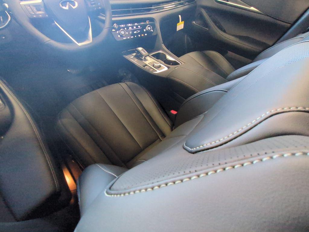 new 2026 INFINITI QX60 car, priced at $52,053