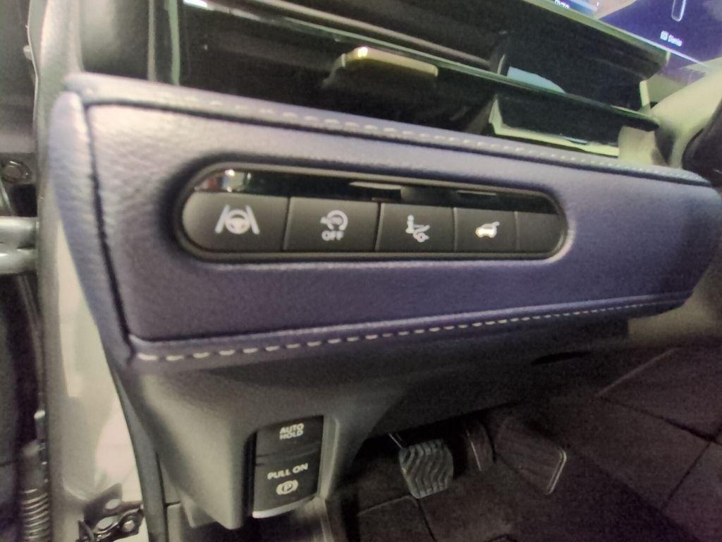 new 2026 INFINITI QX80 car, priced at $91,696