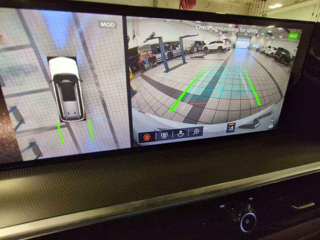 new 2026 INFINITI QX80 car, priced at $86,167