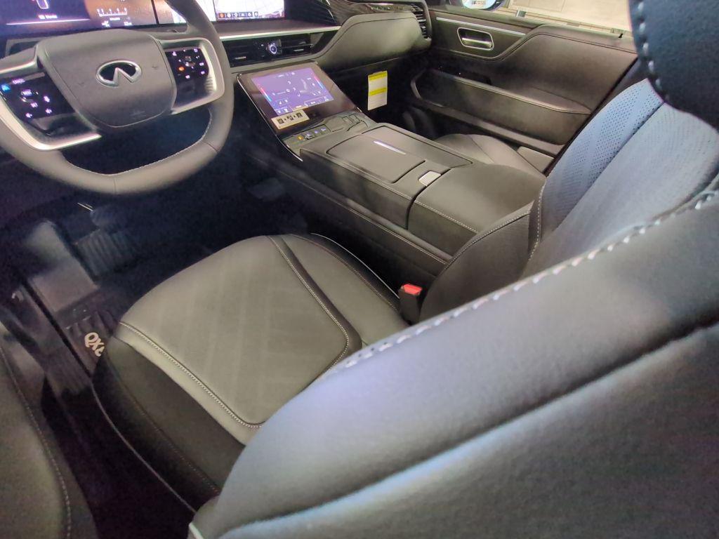 new 2026 INFINITI QX80 car, priced at $86,167