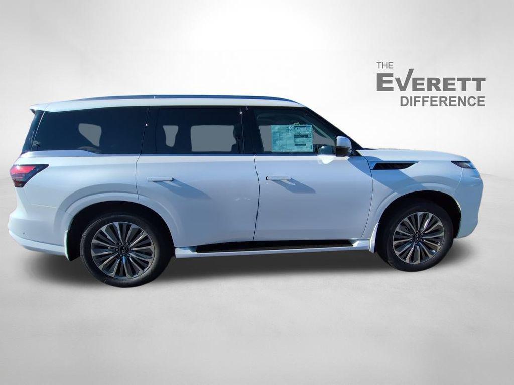 new 2026 INFINITI QX80 car, priced at $86,167