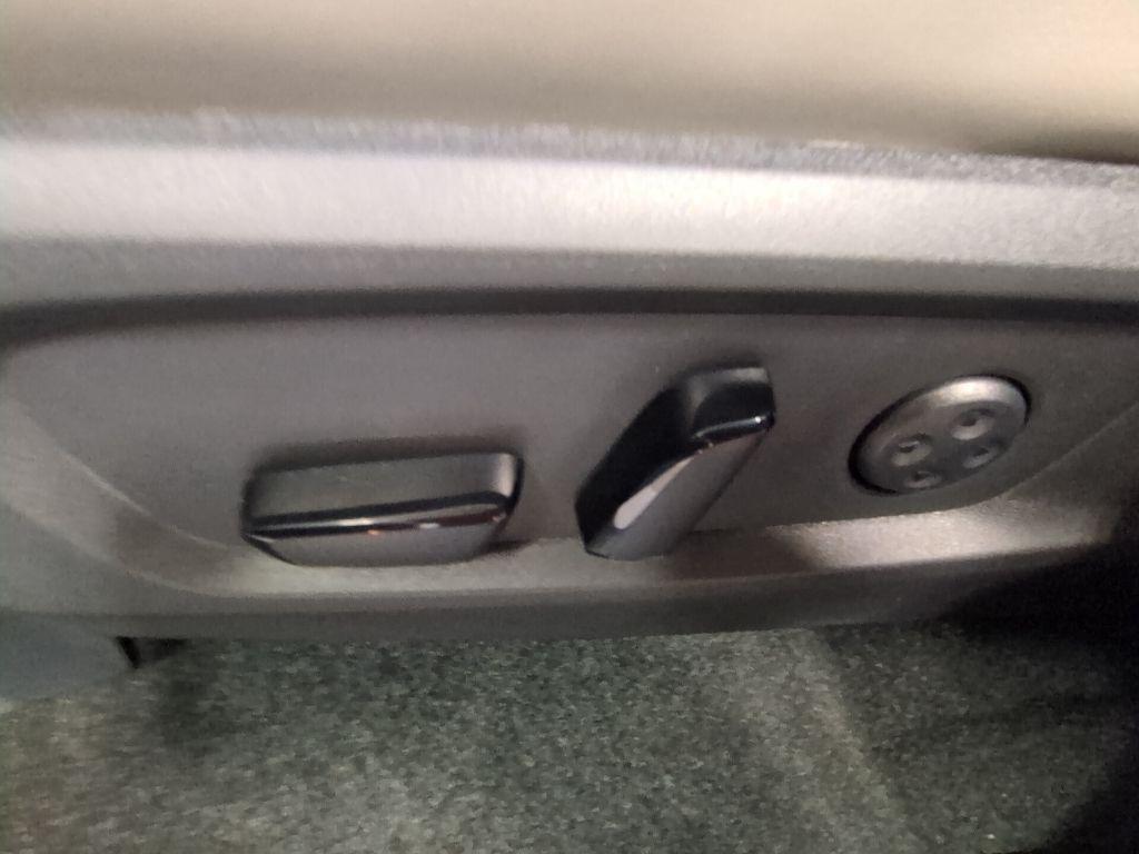 new 2026 INFINITI QX60 car, priced at $52,053