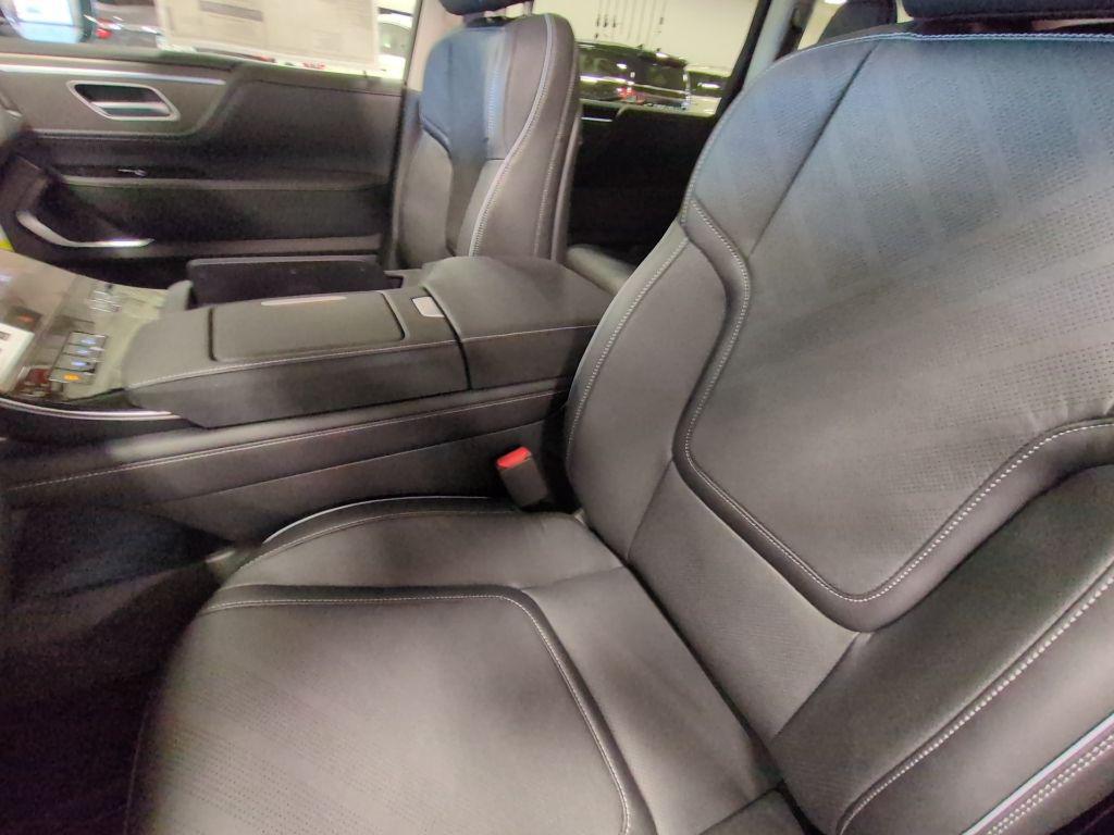 new 2026 INFINITI QX80 car, priced at $86,167