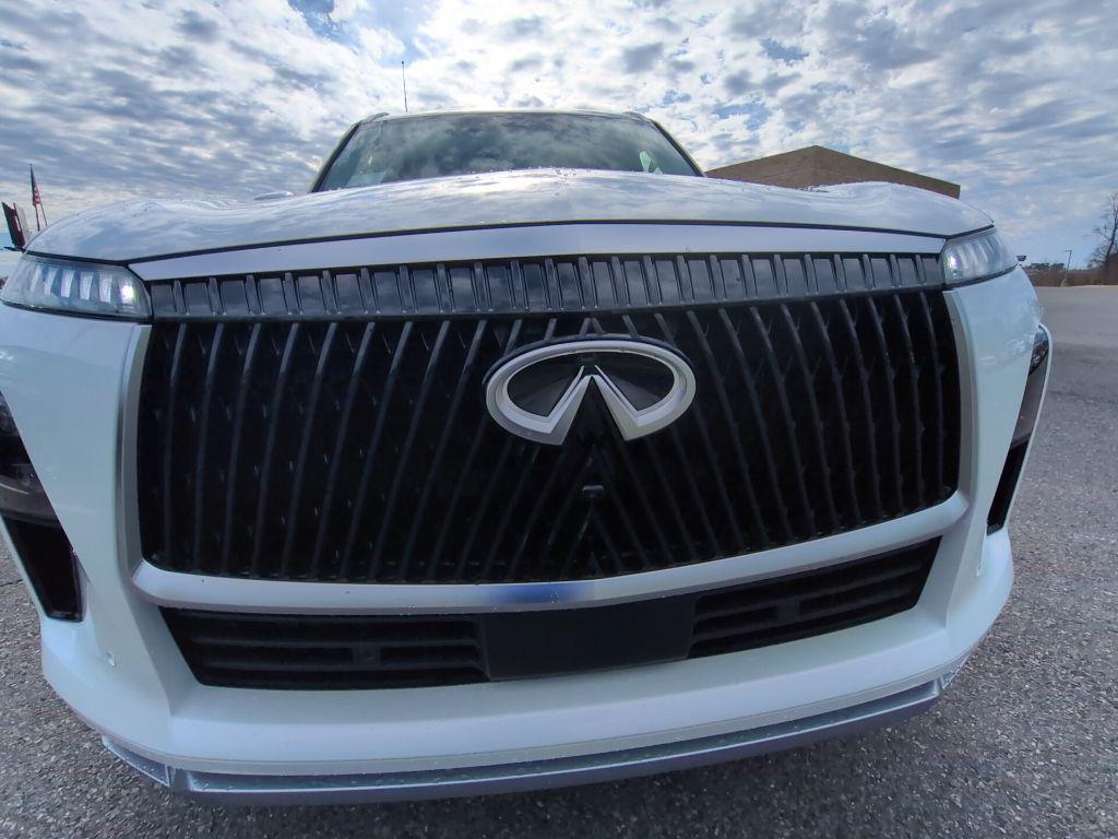 new 2026 INFINITI QX80 car, priced at $86,167