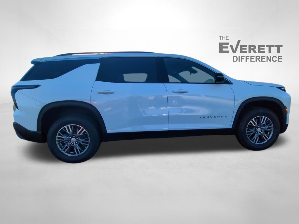 used 2025 Chevrolet Traverse car, priced at $37,659