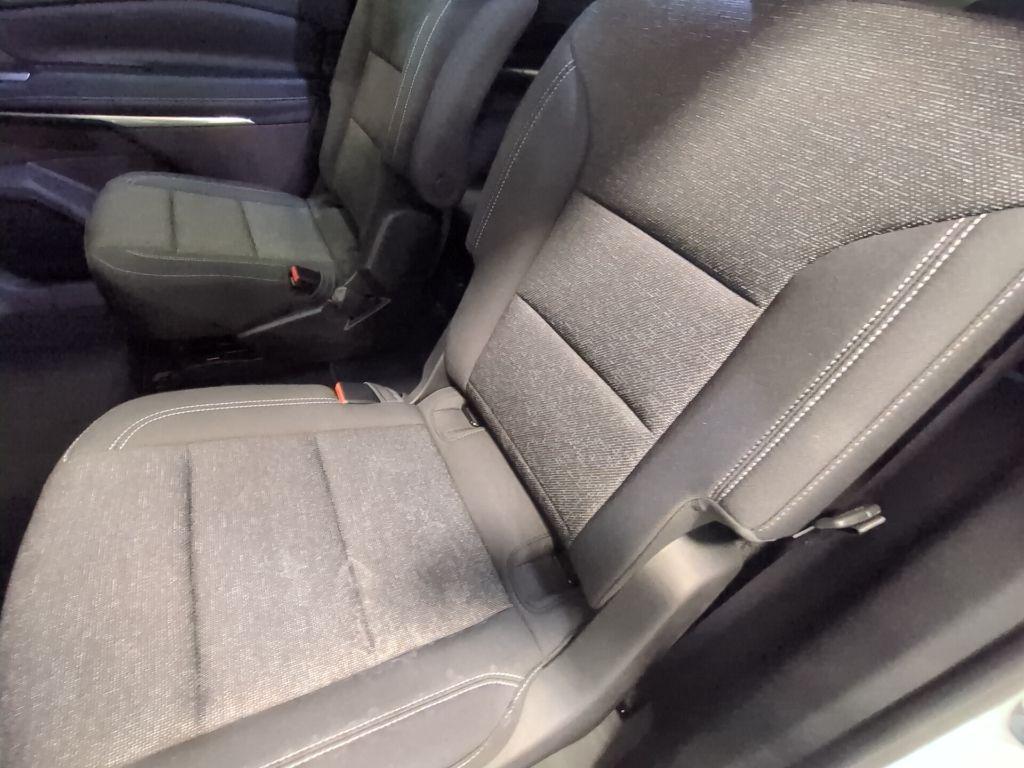 used 2025 Chevrolet Traverse car, priced at $37,659