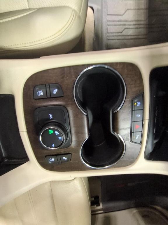 used 2022 GMC Acadia car, priced at $26,678