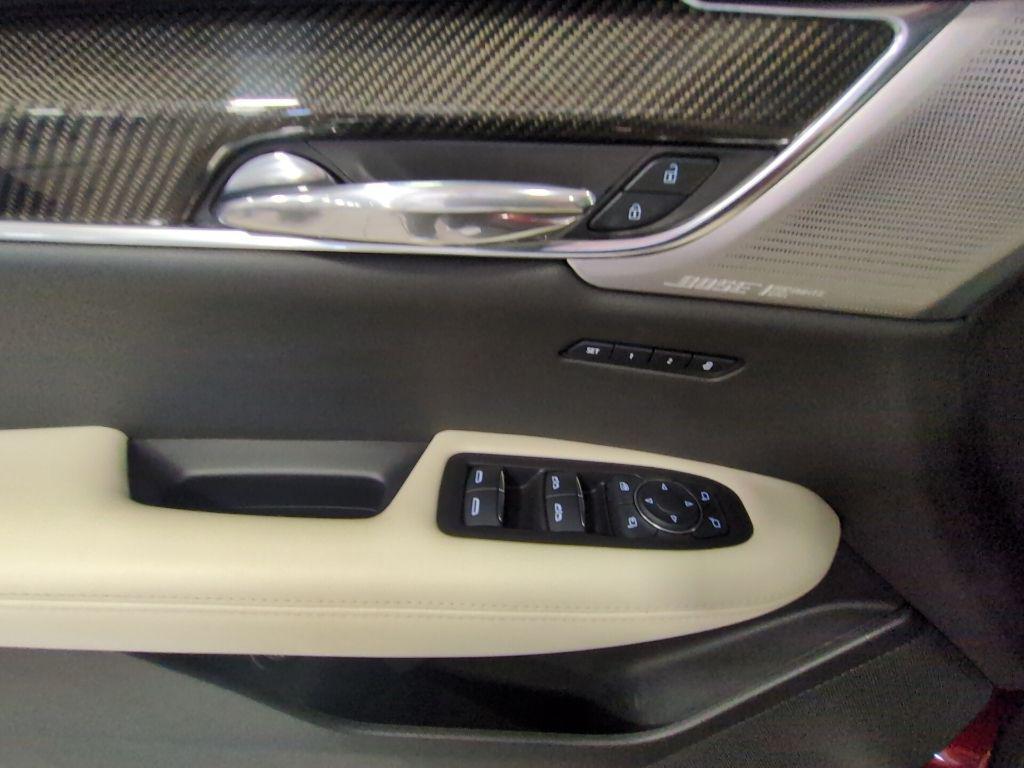 used 2021 Cadillac XT6 car, priced at $28,937