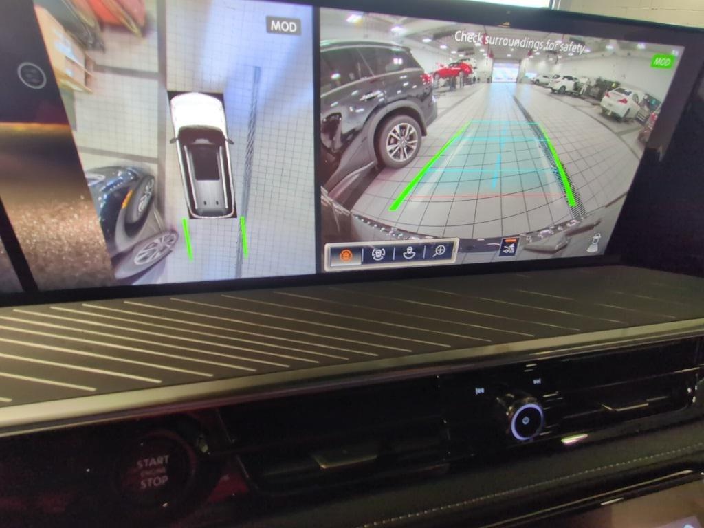 new 2026 INFINITI QX80 car, priced at $105,040