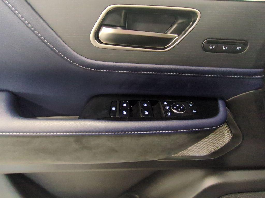 new 2026 INFINITI QX80 car, priced at $91,955