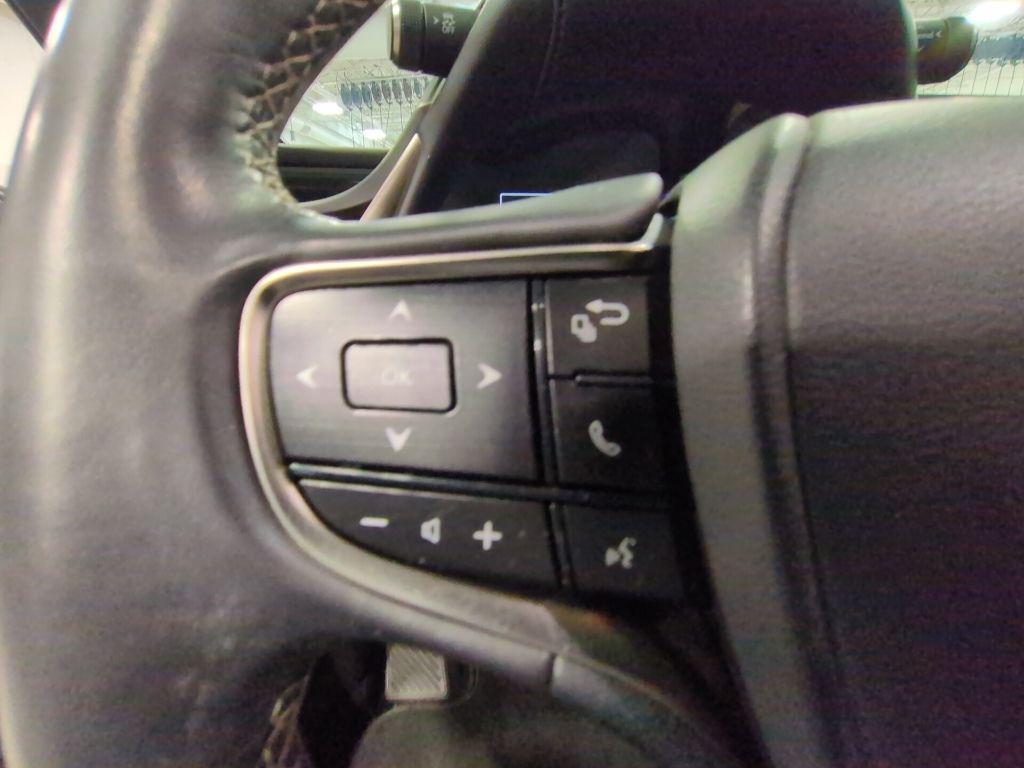 used 2020 Lexus ES 350 car, priced at $22,916