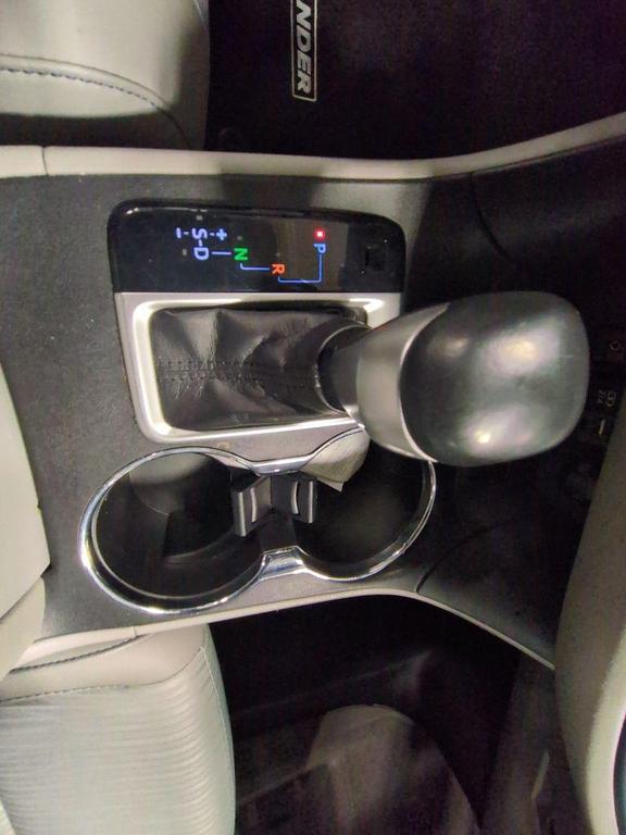 used 2019 Toyota Highlander car, priced at $18,226