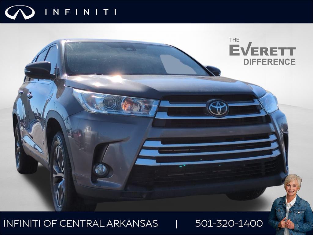 used 2019 Toyota Highlander car, priced at $18,226