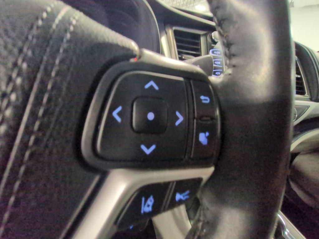 used 2019 Toyota Highlander car, priced at $18,226