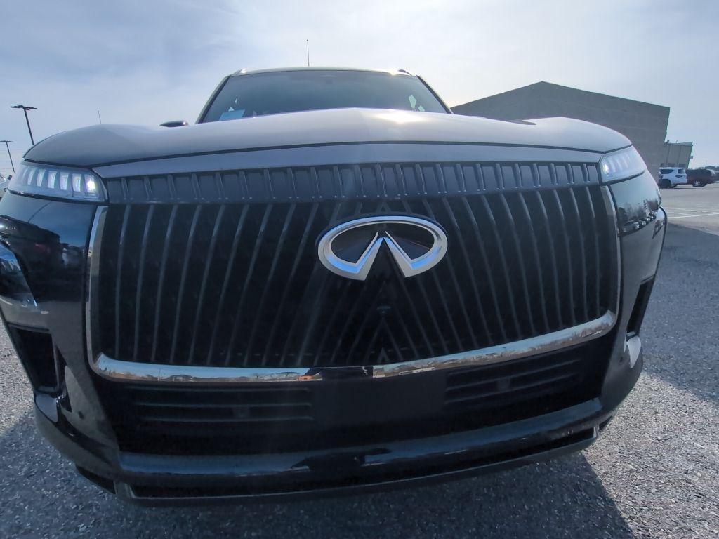 new 2026 INFINITI QX80 car, priced at $101,624
