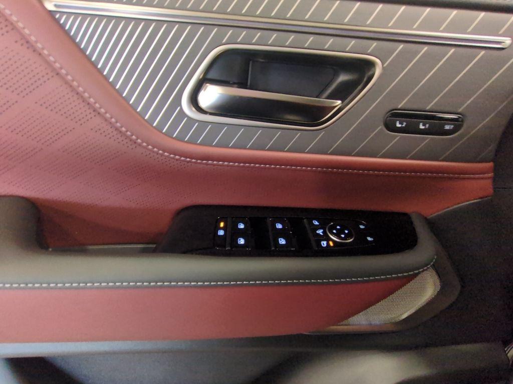 new 2026 INFINITI QX80 car, priced at $101,624