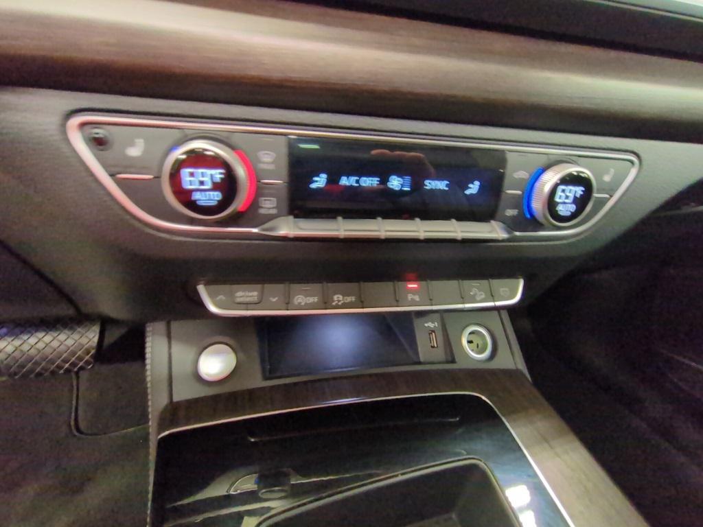 used 2024 Audi Q5 car, priced at $27,487