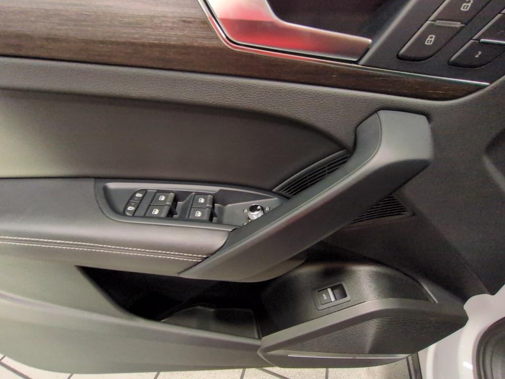 used 2024 Audi Q5 car, priced at $27,487