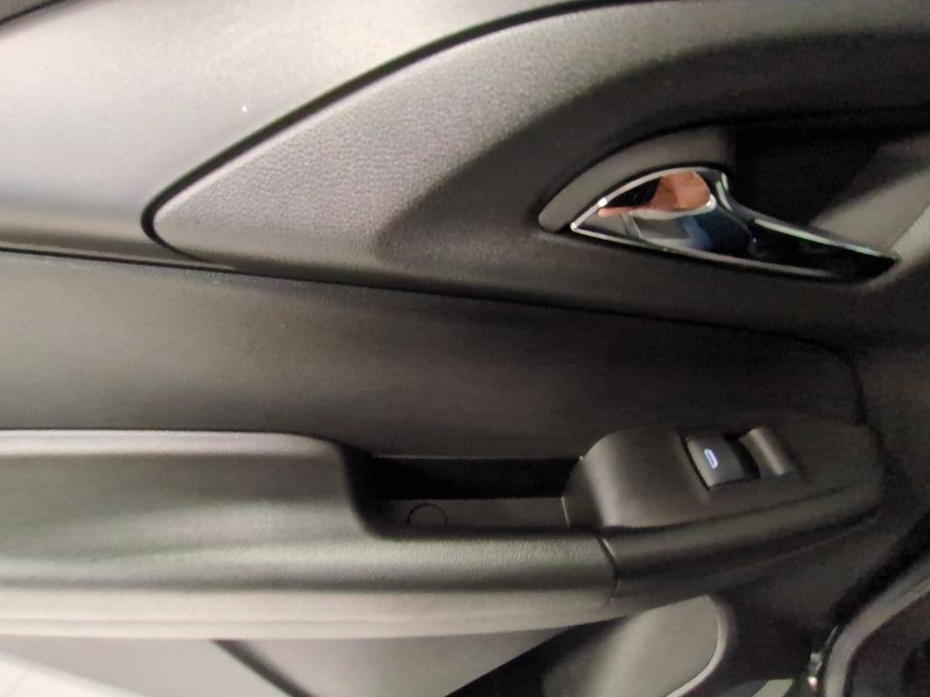 used 2024 Chevrolet TrailBlazer car, priced at $19,999